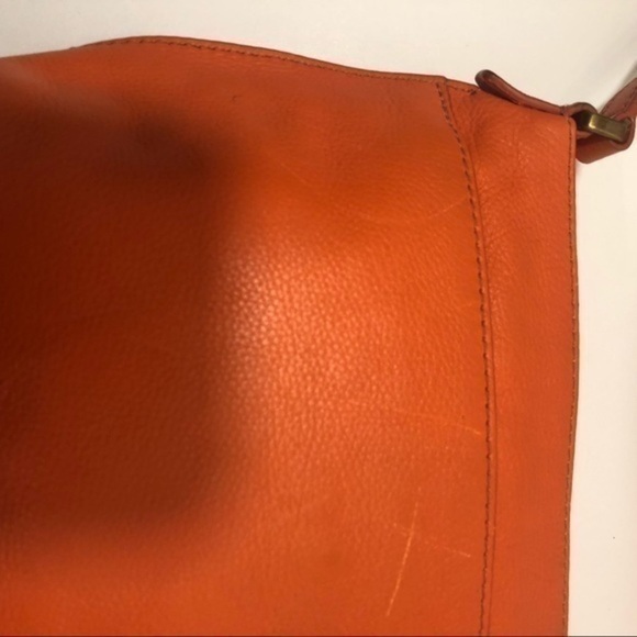 Fossil orange leather crossbody messenger bag - Picture 9 of 13